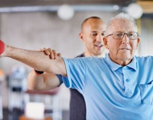 CCI Leste retoma atividades do grupo de fisioterapia para idosos