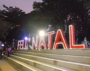 Calçadão recebe Cantata de Natal em prédio histórico do centro