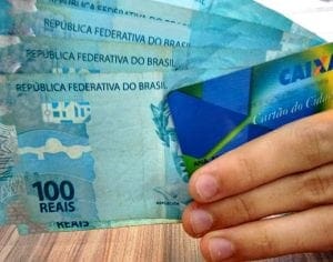 Começa o pagamento do PIS para trabalhadores nascidos em março e abril