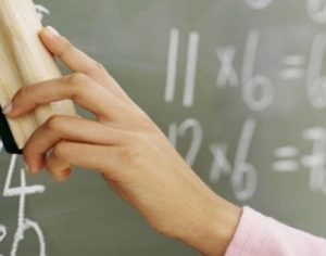 Piso do magistério terá aumento de 6,81% no ano que vem
