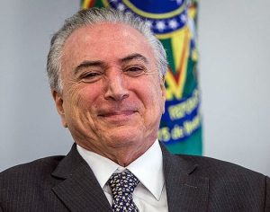 Menor que o previsto, salário mínimo será de R$ 954 em 2018