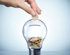 Tarifa branca na conta de luz começa a valer e pode baratear