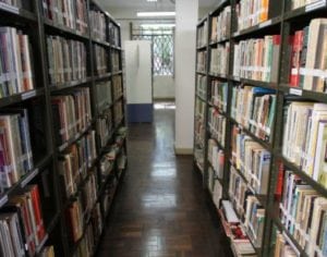 Bibliotecas setoriais reabrem ao público em Londrina