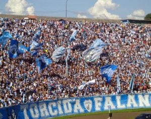 Torcida do Londrina completa 26 anos nesta segunda-feira
