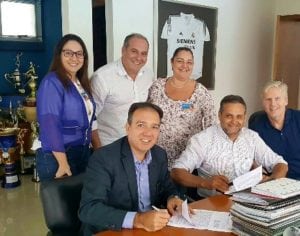 Tubarão renova patrocínio máster com a Caixa para a temporada 2018