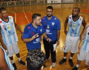 Londrina Basketball joga hoje pela Liga Ouro no Ginásio Moringão