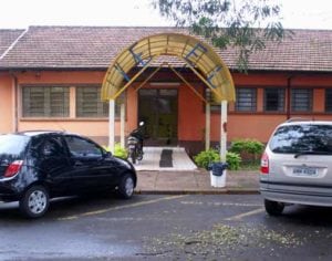 Adolescente morre ao sofrer parada cardíaca em colégio de Londrina