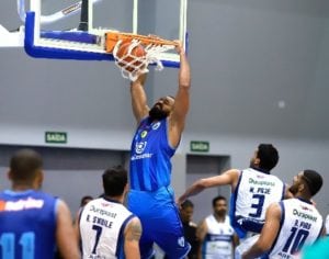 Londrina Basquete vence no Moringão e segue em terceiro lugar