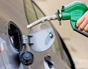 Posto que vendia gasolina a R$9 é notificado pelo Procon