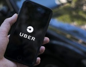 Usuários do Uber relatam dificuldade para encontrar motoristas