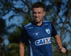 Dagoberto marca de novo e Tubarão empata com o CRB fora de casa