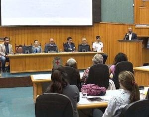 Audiência na Câmara discute questões de gênero em Londrina