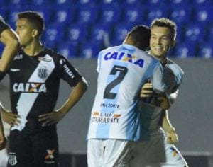 Londrina vence com gol de Dagoberto e inicia recuperação na Série B