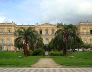 Vídeo: Veja como era o Museu Nacional, destruído por um incêndio