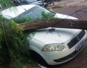 Semana de temporais: Em dois dias estragos tomam conta da cidade
