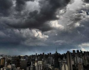 Chuva deve reaparecer durante a semana em Londrina
