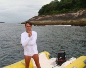 Ibama anula multa ambiental aplicada a Bolsonaro por pesca irregular