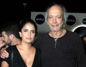 Aos 77, Erasmo Carlos se casa com a pedagoga Fernanda Passos, de 28 anos