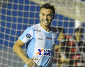 Dagoberto continua no Londrina Esporte Clube para a temporada 2019