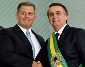 Bebianno nega que atacará Bolsonaro e diz que ‘país não merece isso’