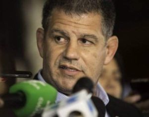 Bolsonaro demite Gustavo Bebianno; General Floriano Peixoto assume