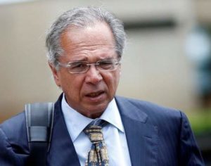 Governo quer idade mínima de 65 anos para homem e 62 para mulher