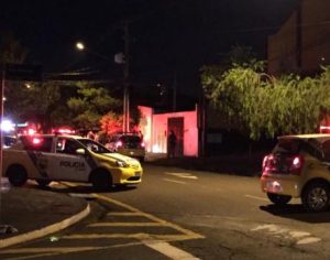 Quatro morrem baleados após troca de tiros com a polícia em Londrina