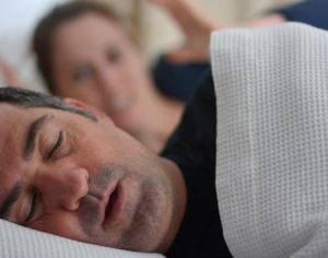 Conheça oito maneiras que podem mudar a vida de quem ronca