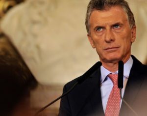 Argentina registra inflação de 47,6%, a mais alta em 27 anos