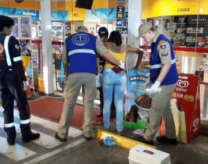 Travesti é esfaqueada durante assalto na Zona Oeste de Londrina