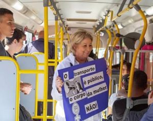 Prefeitura realiza blitz educativa de combate à violência contra mulher