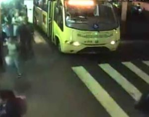 Rapaz é preso por aliciar menina de 14 anos em Londrina