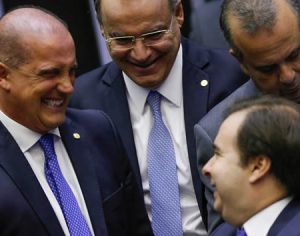 Como mercado financeiro, policiais e agronegócio conseguiram vantagens na Reforma