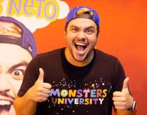 Youtuber Luccas Neto vem a Londrina em agosto