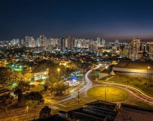 Bela imagem da noite de Londrina