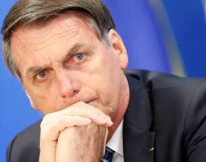 Avaliação negativa de Bolsonaro aumenta, aponta pesquisa