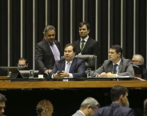 Câmara rejeita todos destaques e aprova Reforma da Previdência