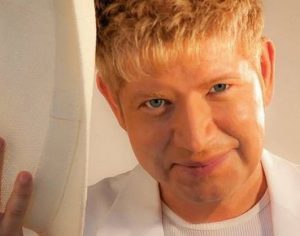 Morre em São Paulo o cantor Roberto Leal