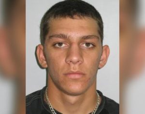 IML identifica rapaz encontrado morto dentro de carro em Londrina