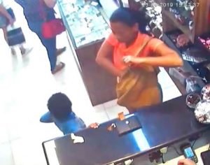 Polícia procura mulher que usou criança para cometer furto em Londrina