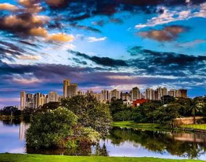 Registro fantástico do Lago Igapó em Londrina