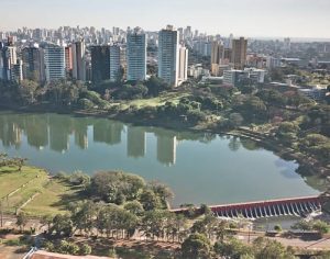 Câmara autoriza uso de pedalinhos em lagos de Londrina