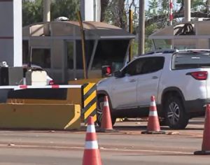 Econorte tem até às 16h30 para retirar cancelas do pedágio de Jataizinho