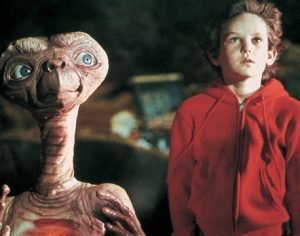 “E.T. – O Extraterrestre” ganha continuação em comercial de Natal para a TV; assista
