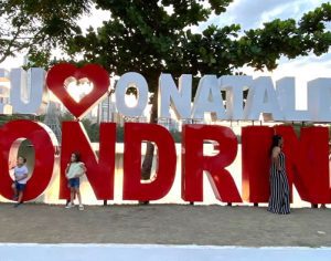 Londrinenses fazem fotos em novo letreiro; mande sua foto e apareça no TEM