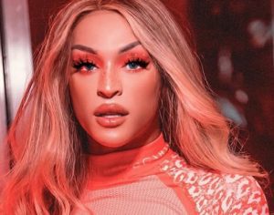 Pabllo Vittar faz show em Londrina neste sábado