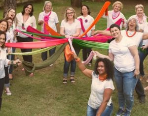 Exposição fotográfica em Londrina mostra casos de superação de mulheres