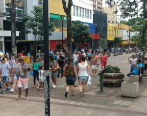 Só 27% dos londrinenses lembram o nome de ao menos dois vereadores