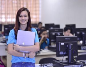 Escola Social oferece vagas para cursos técnicos gratuitos em Londrina