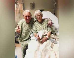 Idosa recebe doação de rim de marido com quem é casada há mais de 50 anos